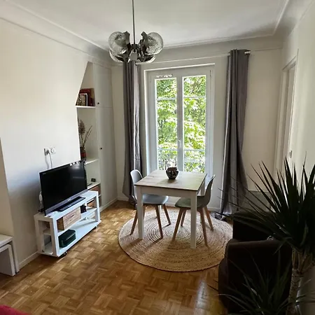 Typique Et Proche Montmartre アパート パリ